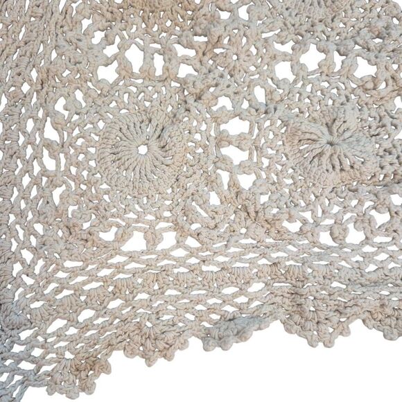 Crochet, Vintage Ivory Cotton Table Top Decor Crochet 14" x 10" - Picture 3 of 5